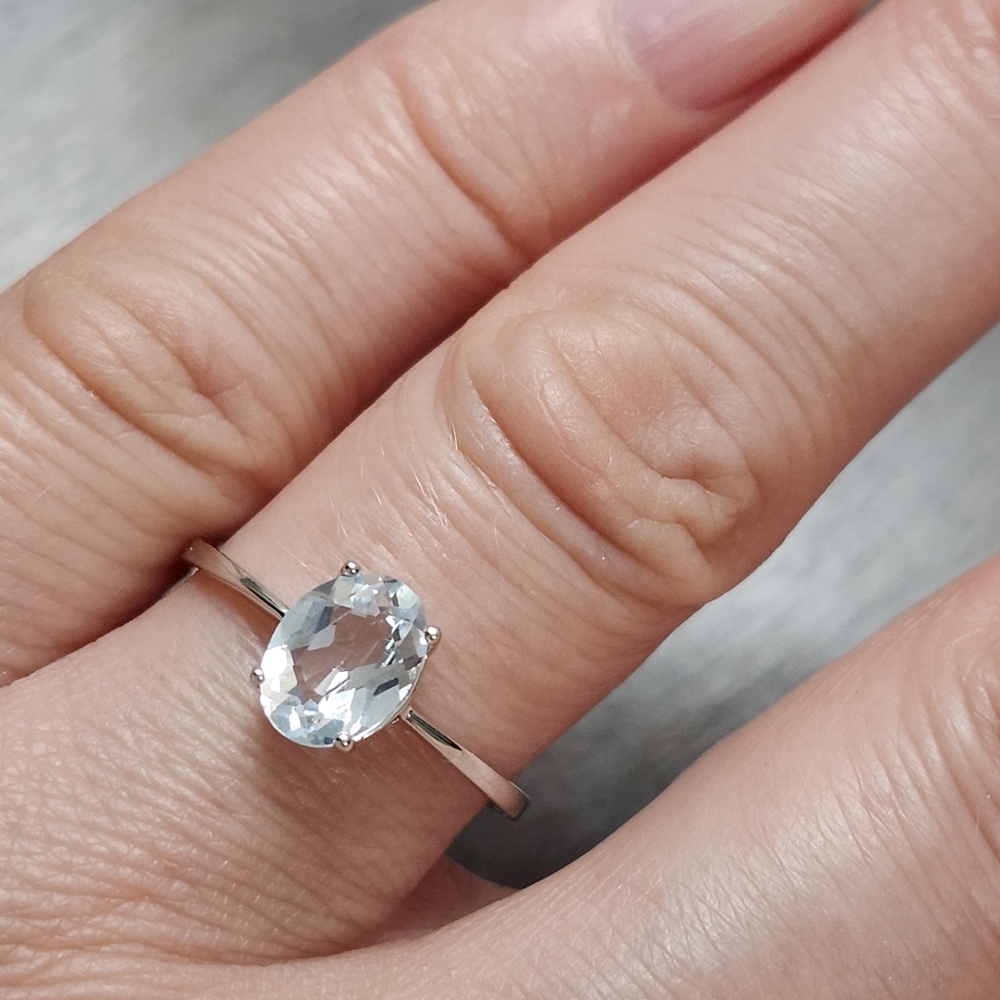 1.25 ctw Blue Topaz Oval Solitaire Sterling SILVER Ring NEW - Picture 8 of 11